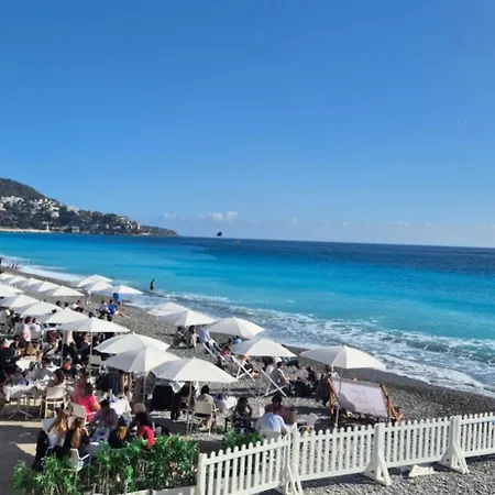Cozy Downtown Retreat Close To Sea And Station Apartment Nizza